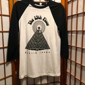 Graphic The 13th Floor Austin, TX Bar Tee Size S